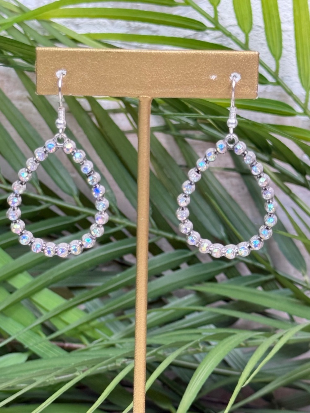 NWOT Luna Glow Teardrop Earrings | Iridescent Rhinestone Dangle Fashion Earrings